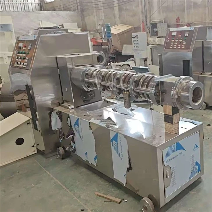 Screw Expeller Oil Mill Machine factory Screw Expeller Oil Mill Machine factory